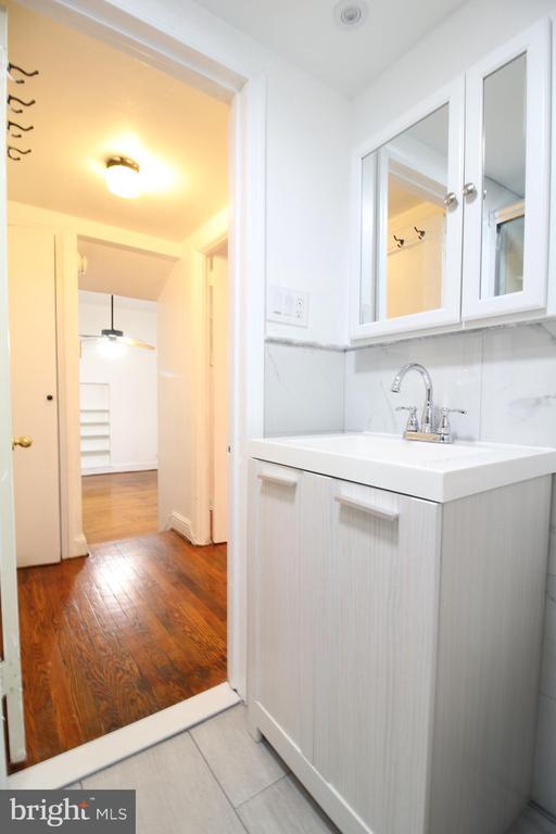 Building Photo - 30 S 22nd St