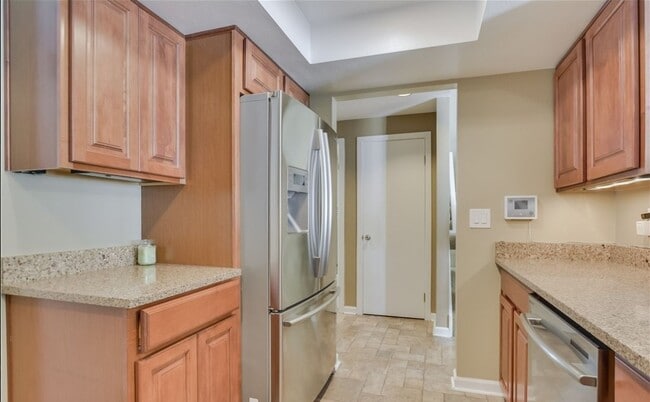 Building Photo - Lovely 2 bed Kirkland home