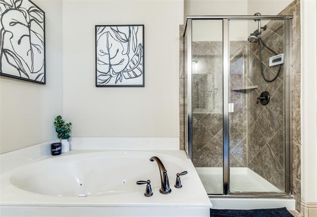 Building Photo - 4236 Riverview Dr