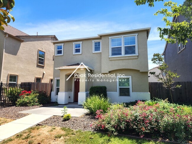 Building Photo - Updated 3bd/2.5ba Home near Cosumnes River...