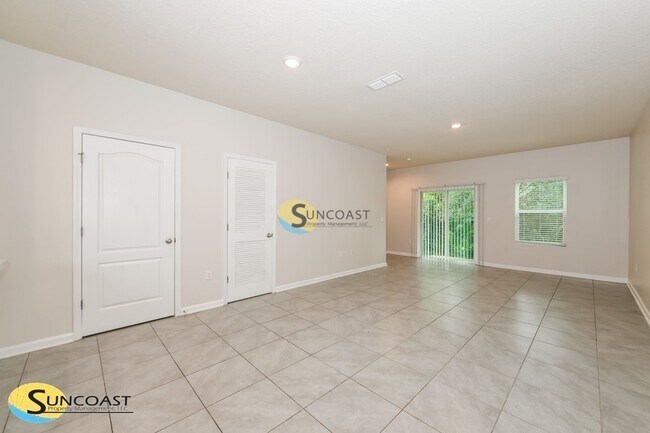 Building Photo - 7601 Legacy Trl