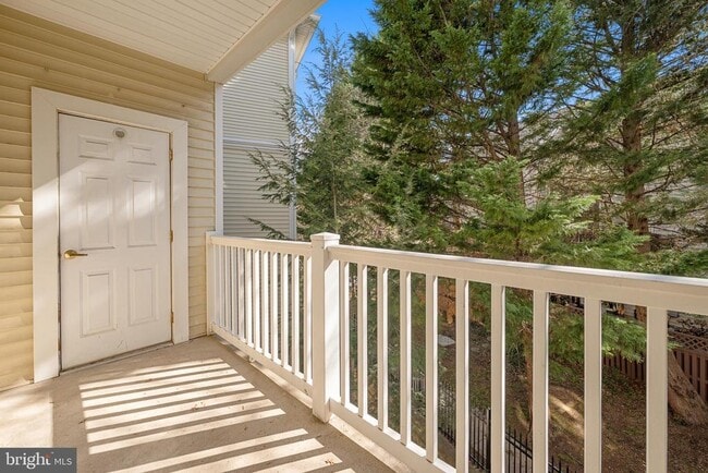 Building Photo - 4560 Strutfield Ln