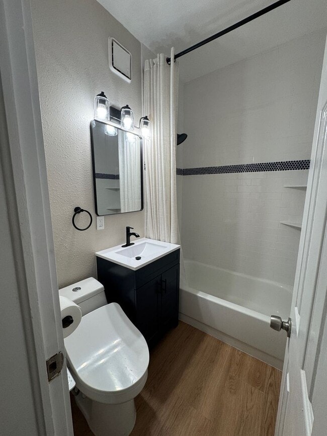 Building Photo - Embrace Timeless Charm with Modern Comfort