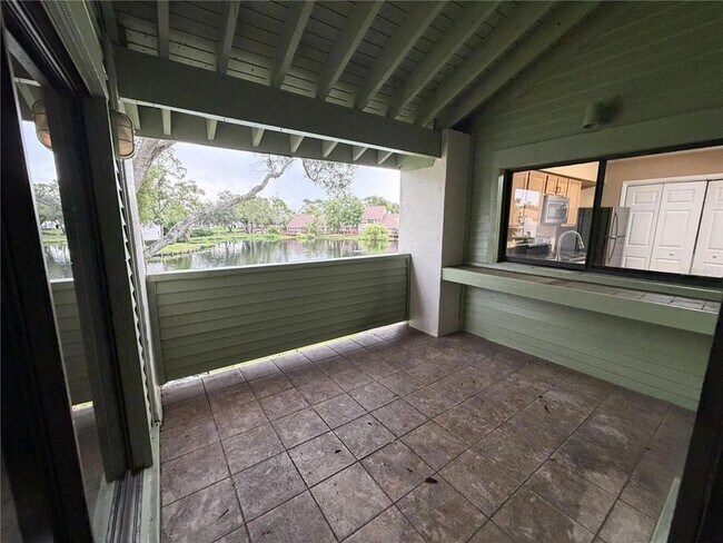 Building Photo - 4158 Pinelake Ln