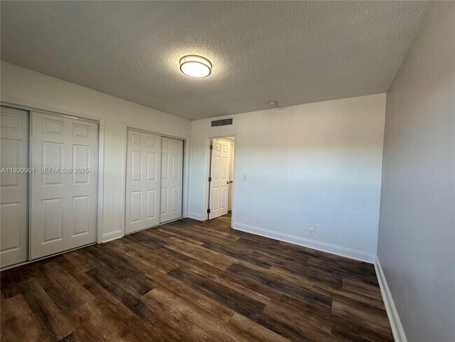 Building Photo - 2300 Madison St