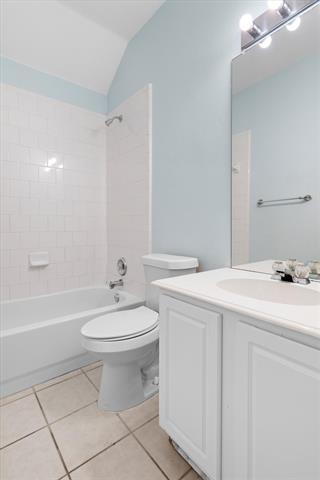 Building Photo - 6604 Hayling Way