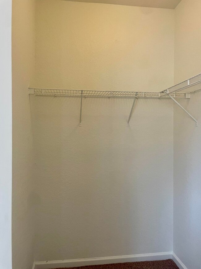 Building Photo - 5155 SE Mariner Garden Cir