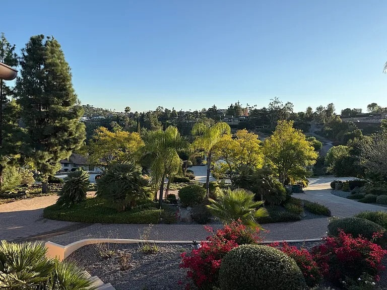 Primary Photo - 13114 Polvera Ave