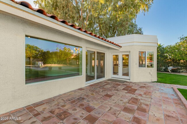 Building Photo - 10638 E Turquoise Ave