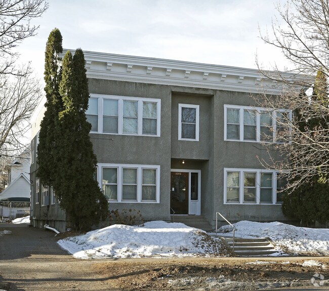 Primary Photo - 1646 Selby Ave