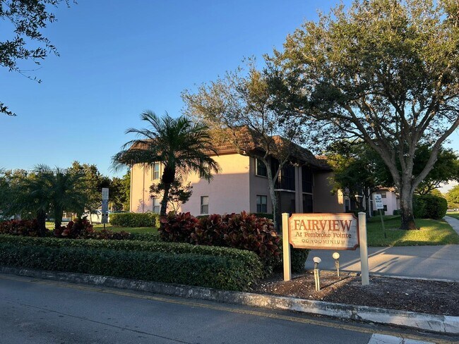 Building Photo - 10325 NW 11th St