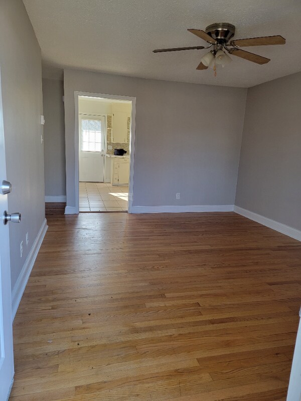 Building Photo - 303A Culbreth Ave