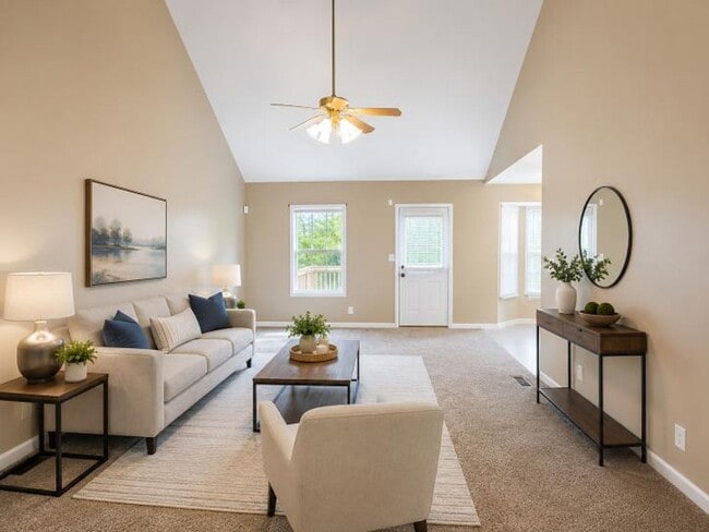Building Photo - Spacious Ranch Living with Bonus Room & Big Backyard — Minutes from Fort Campbell!