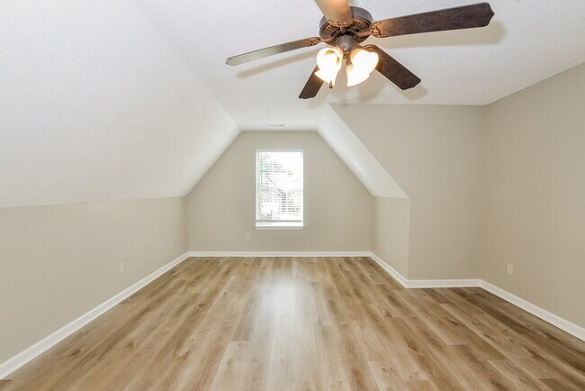 Building Photo - 9018 Billy Pat Dr