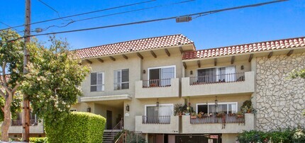 Building Photo - 230 Pacific St in Santa Monica.  Steps to ...