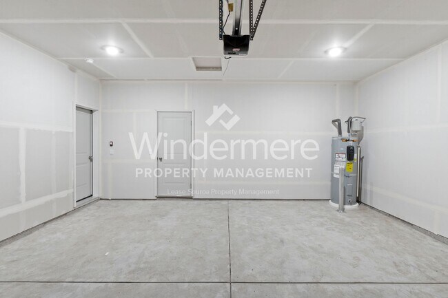 Building Photo - 3543 S Keller Ln