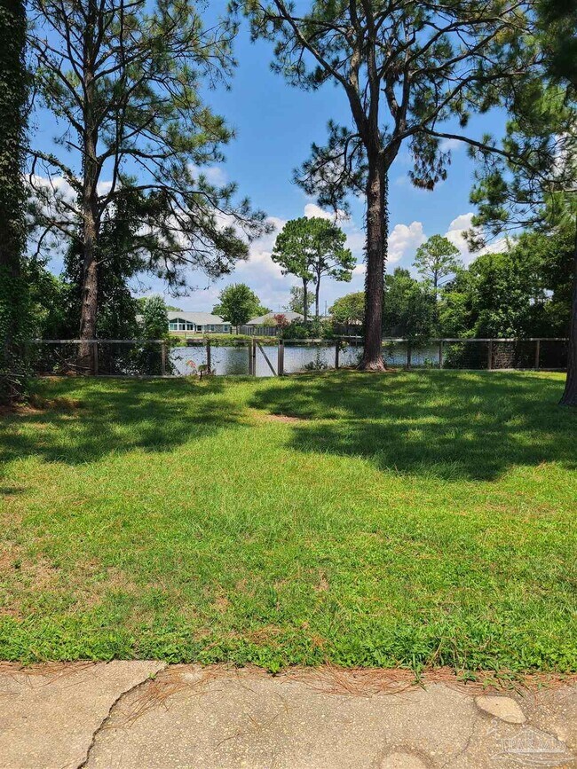 Building Photo - 9024 Caribbean Dr