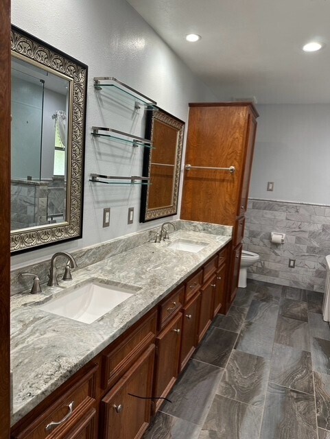 Building Photo - 4503 Patterson Ln