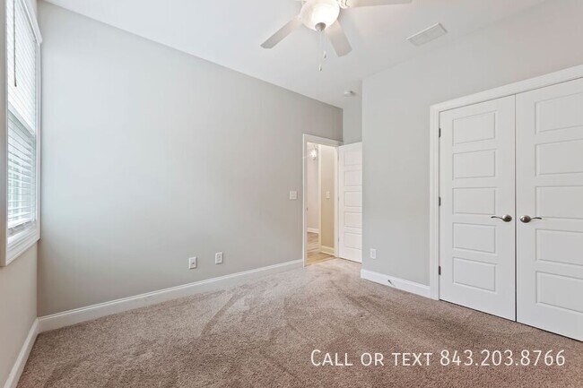Building Photo - 336 Scottsdale Ct