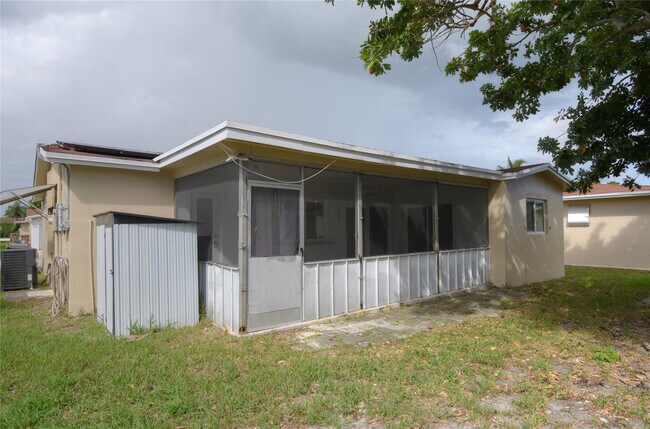 Building Photo - 960 NW 49th St