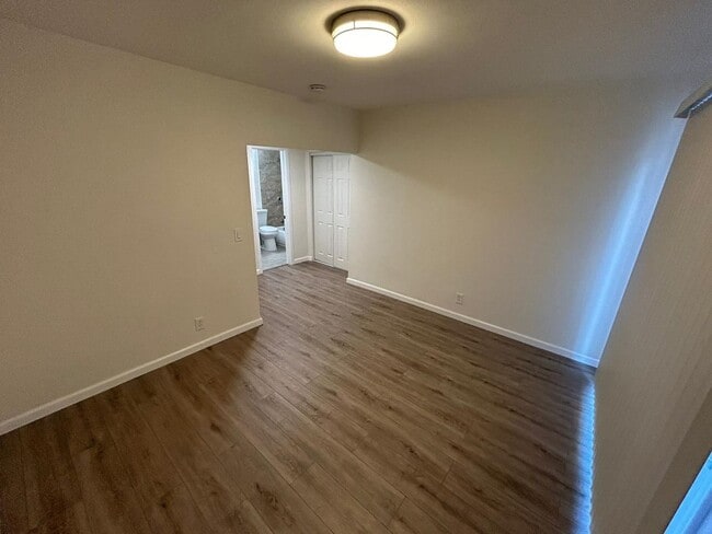 Building Photo - Remodeled 3 Bedroom 2 bath House with Backyard