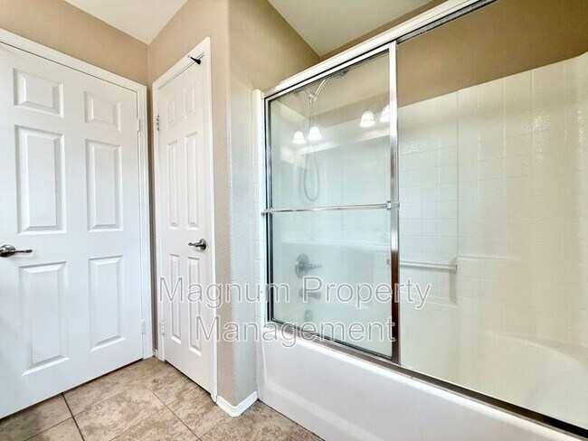 Building Photo - 36367 Sicily Ln