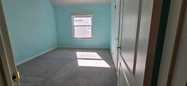 Building Photo - 9540 Aire Libre Dr