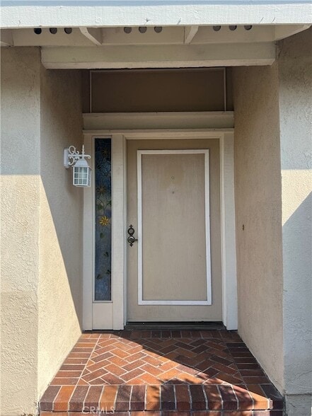 Primary Photo - 26 Alderbrook