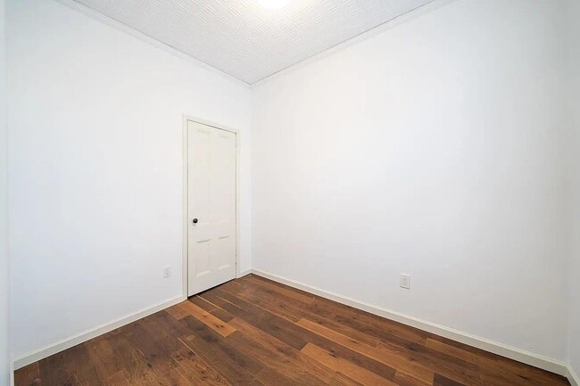 Building Photo - 2507 Palisade Ave