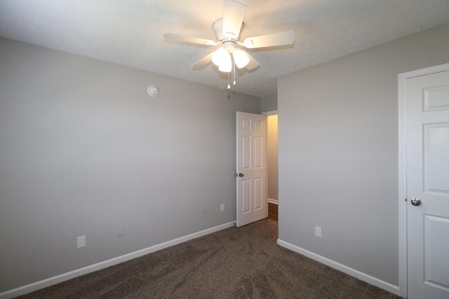 Building Photo - 625 Miles Rd