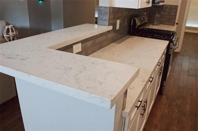 Building Photo - 10806 Sutter Ranch Cir