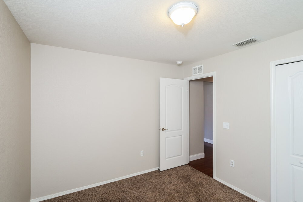 Building Photo - 5122 Garberia Ave