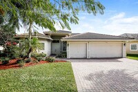 Building Photo - 5031 NW 123rd Ave