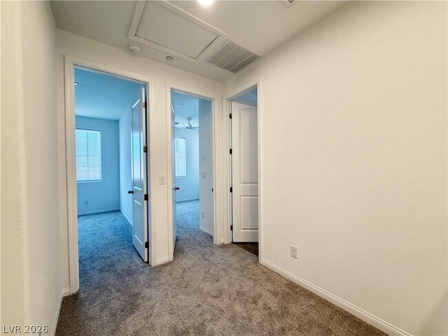 Building Photo - 75 Corzine Cliffs Ct