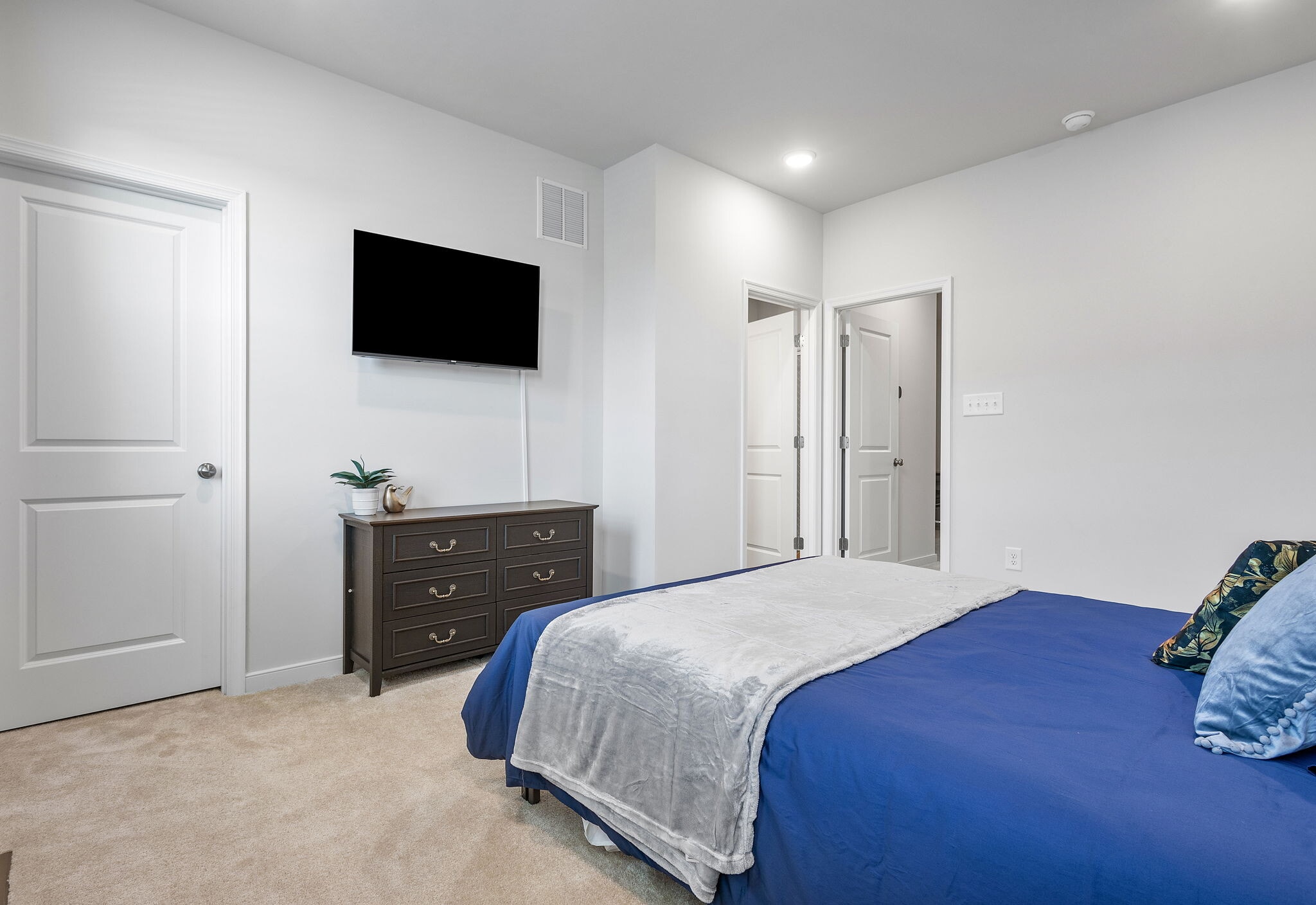 Building Photo - 406 Golden Haze Aly