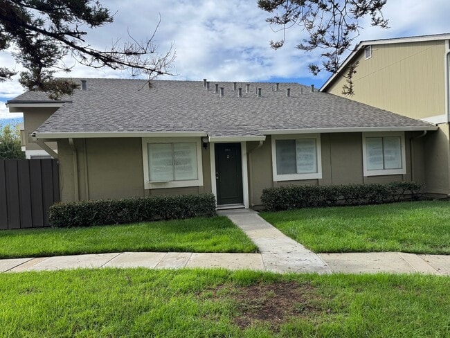 Primary Photo - Total remodel - New kitchen, new bathroom, new appliances, new electrical, new paint, new floors