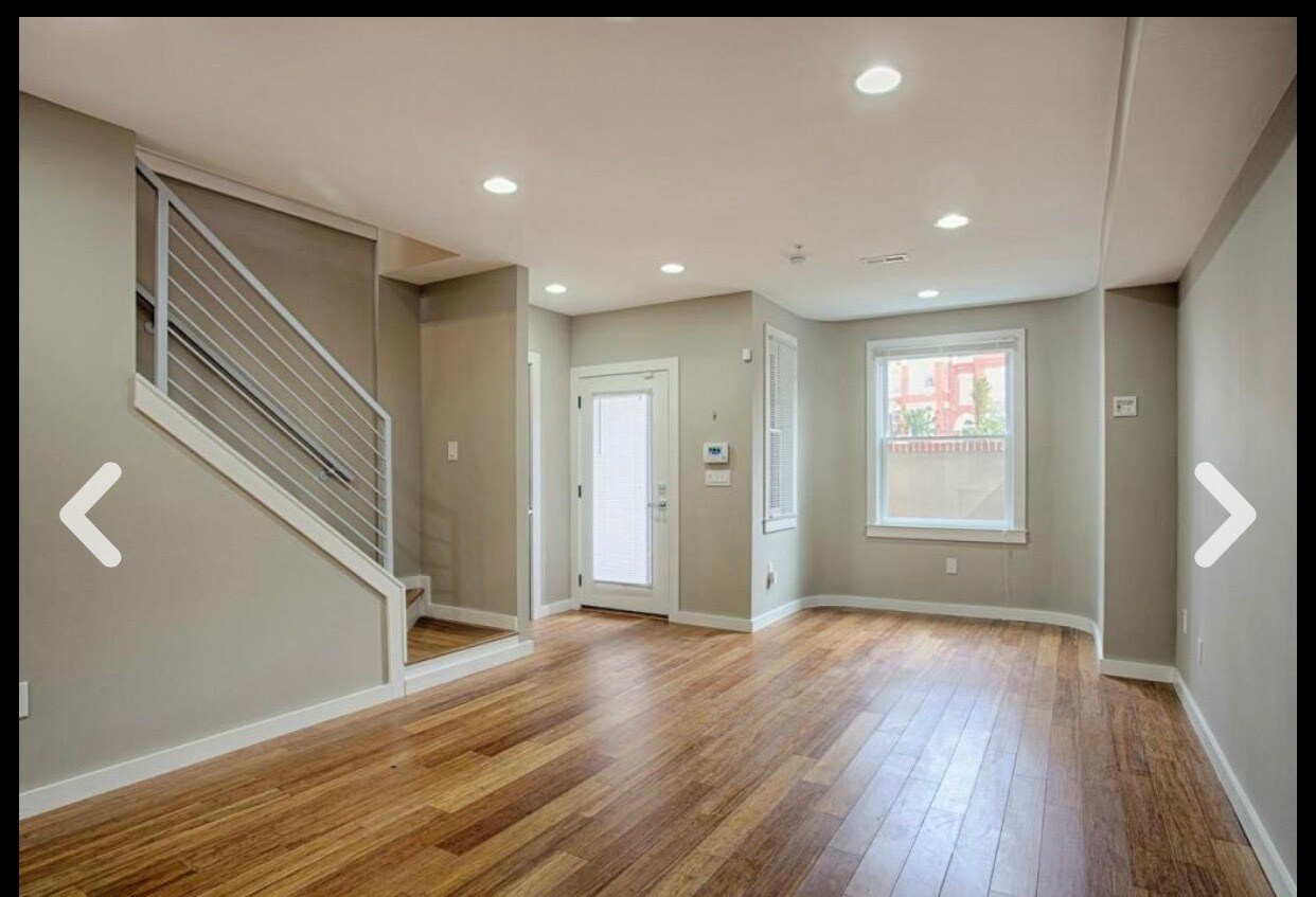 Building Photo - 1242 New Jersey Ave NW