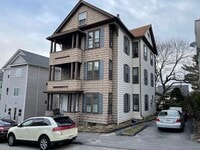 Building Photo - 3 Hillside St