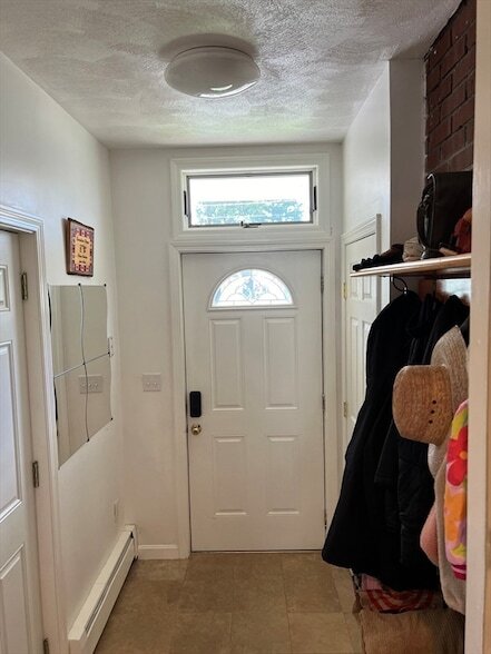 Building Photo - 11 Garrison Rd