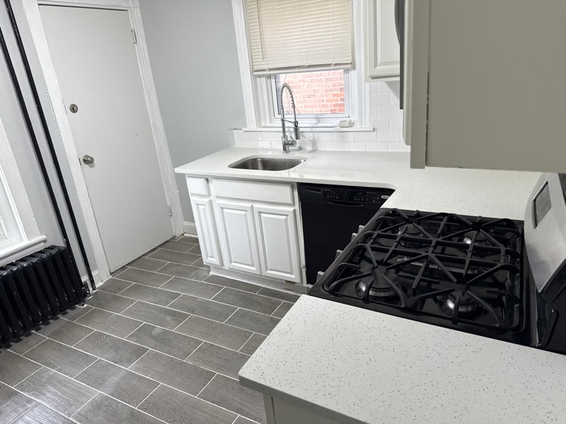 Building Photo - 5502 Crowson St