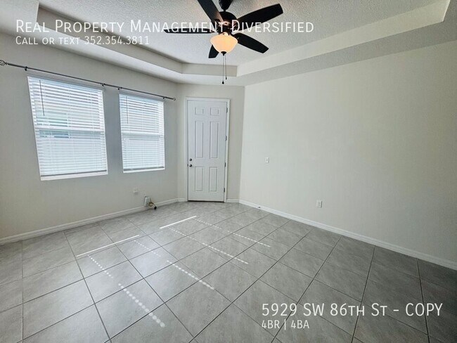 Building Photo - 5929 SW 86th St