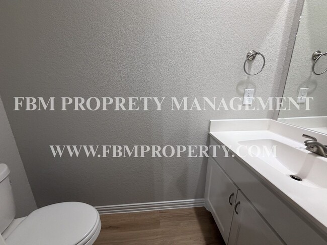 Building Photo - 432 Restoration Rd