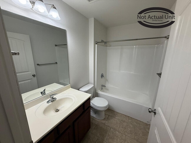 Building Photo - 7437 Noah Ct