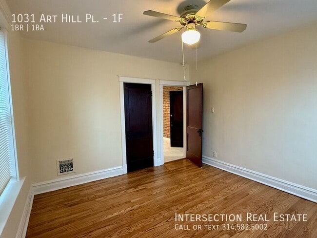 Building Photo - 1031 Art Hill Pl