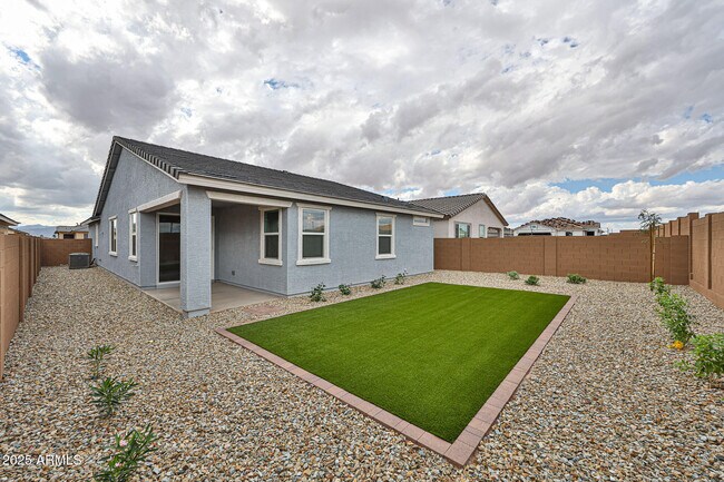 Building Photo - 17368 W Smoketree Dr