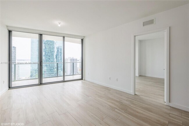 Building Photo - 1300 S Miami Ave