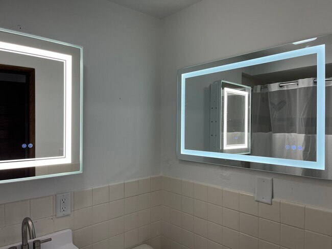 BRAND NEW LES MIRRORS - 32 E Northwood Ave