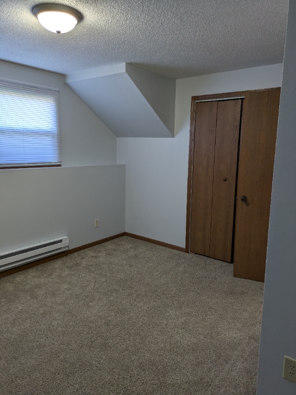 Building Photo - 307 13th Ct