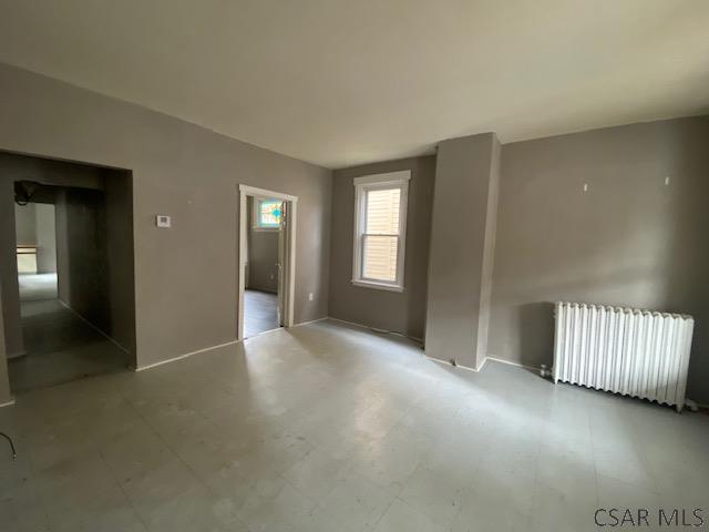 Building Photo - 722 Somerset St