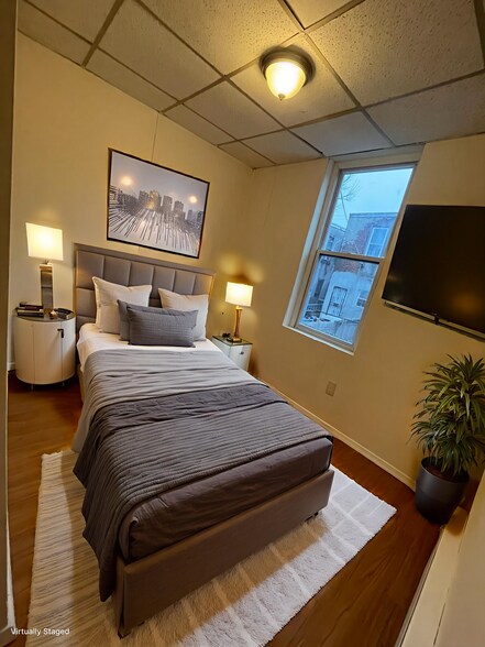 Building Photo - 3432 Ormes St